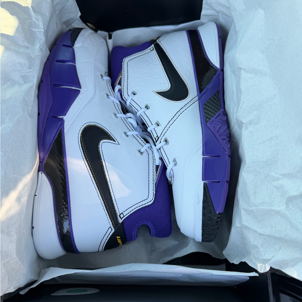 Nike Kobe 1 Protro